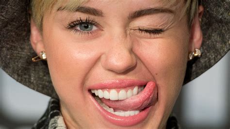 miley cyrus naked videos|Miley Cyrus Porn Videos 